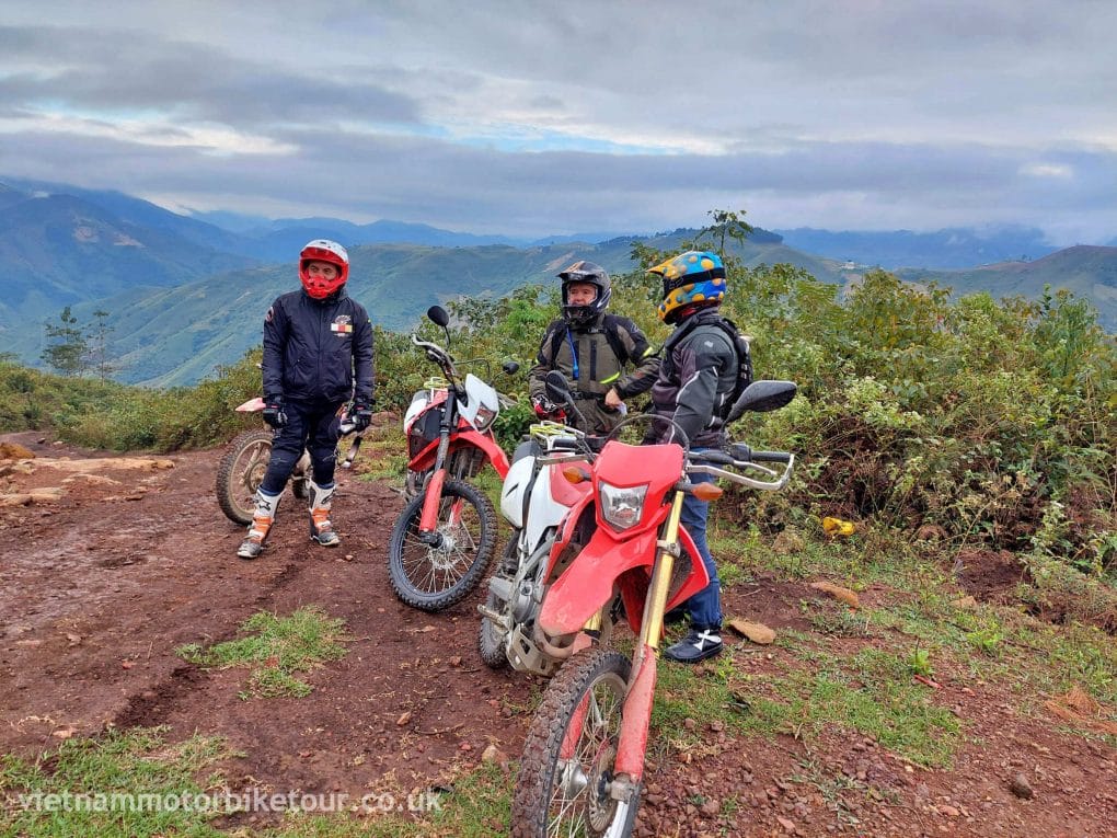 ha giang offroad motorbike loop tour to cao bang 7 - NORTHWEST VIETNAM OFFROAD MOTORBIKE TOUR TO SAPA WITH NIGHT TRAIN BACK