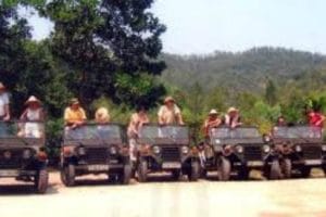 vietnam jeep tours - HANOI JEEP TOUR TO MAI CHAU VALLEY IN HOA BINH FOR HOMESTAY