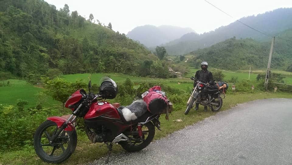 Hanoi motorbike tour to Ha Long and Cat Ba island