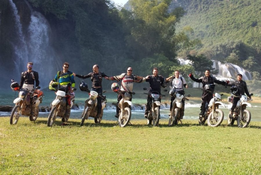 Vietnam Motorbike Tours to Ban Gioc Waterfall 1024x687 - NORTHEAST VIETNAM BACK-ROAD MOTORBIKE TOUR TO HA GIANG AND CAO BANG